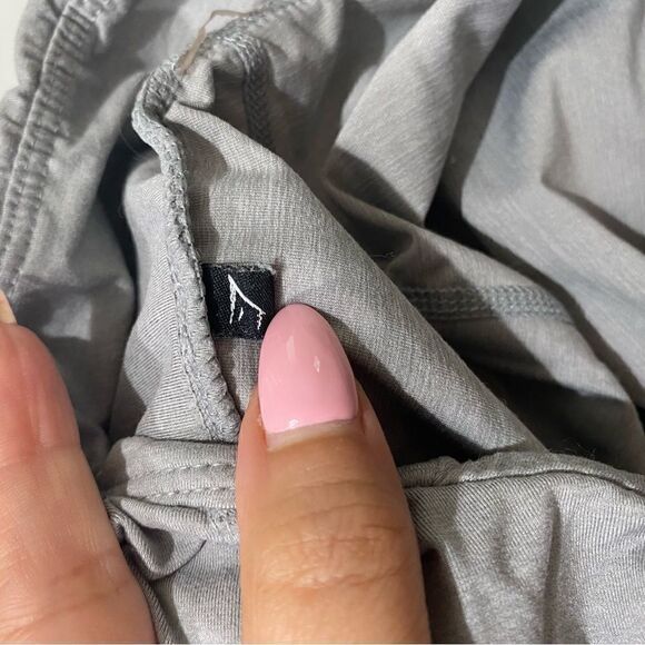 Gymshark leggings size medium - Picture 2 of 8